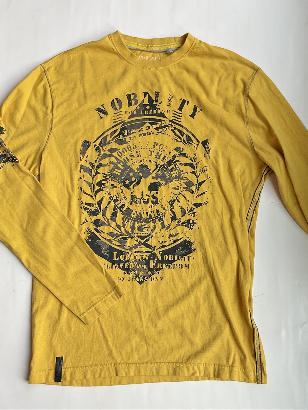 Point Zero Graphic Tee - Picture 2 of 10
